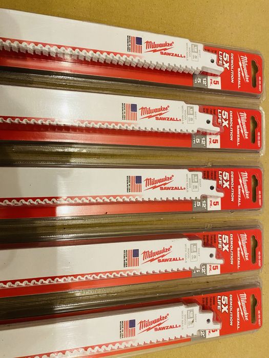 osushi0124ページ Panze milwaukee fierastrau sabie vulpe lemn cu,cuie Petrosani • OLX.ro