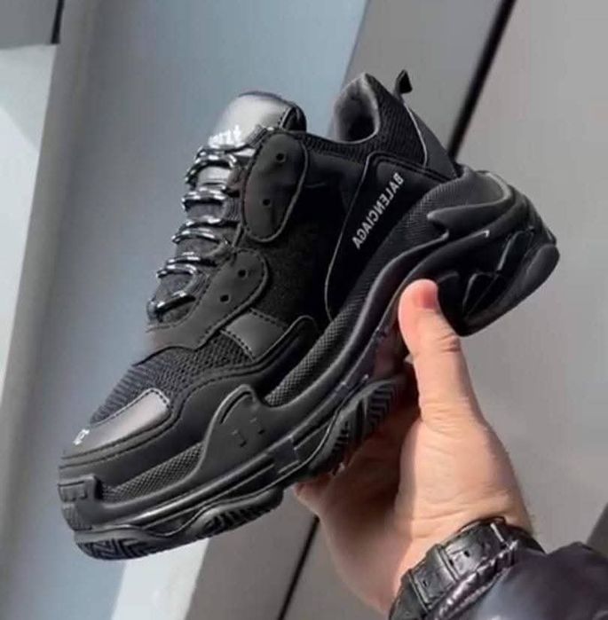 Дамски маратонки различни модели