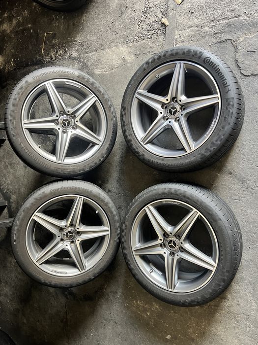 Jante Mercedes E classe AMG W213, S213, C238 + 245/45/18 Continental !