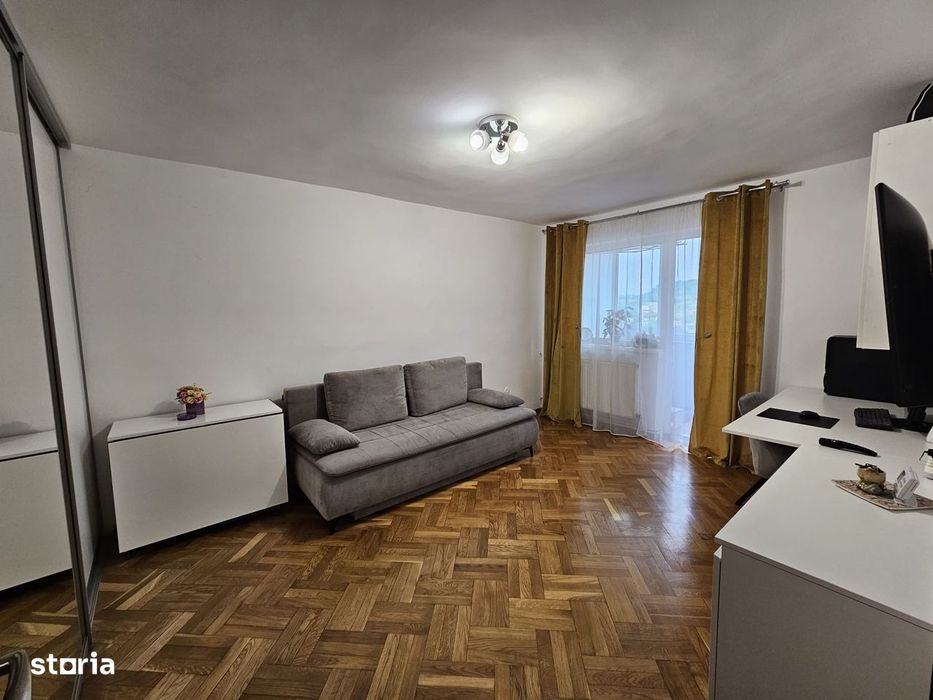 Chirie  Manastur 2 camere,2 balcoane inchise, parcare 500 euro/luna