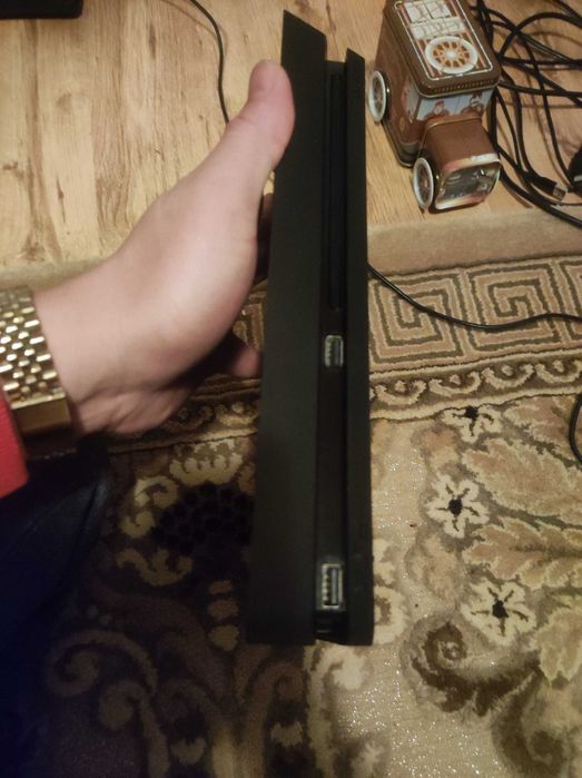 Sony PlayStation 4 super slim 500 GB