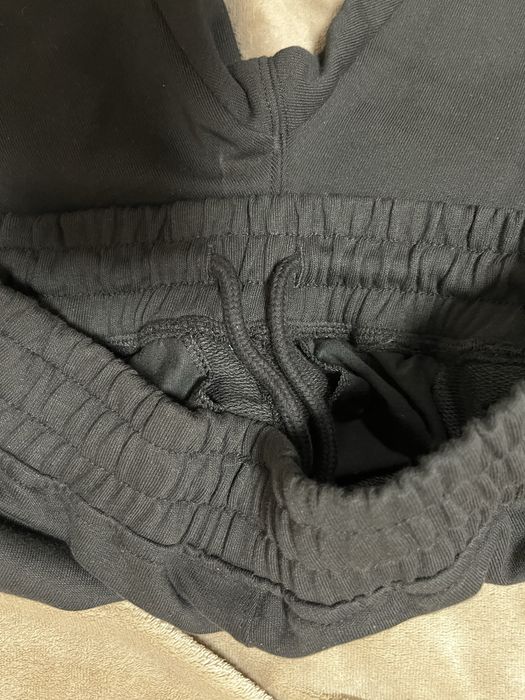 долница на Adidas Originals (ватирана)