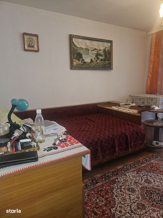 Inchiriez apartament  cu 3 camere G Enescu