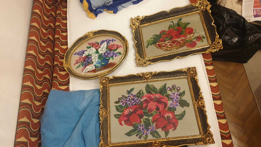 goblenuri cusute manual  cu valoare de arta