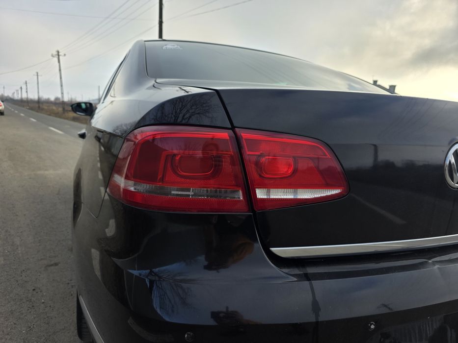 Stop Passat B7 Tripla Passat B7 Berlina