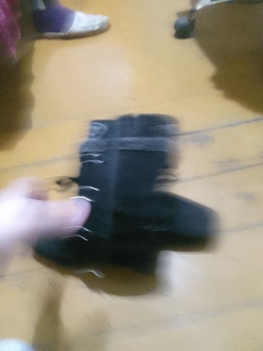 Велурен ботуш 37