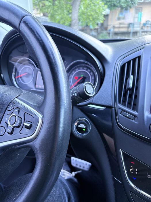 Opel insignia 2.0 163 к.с.