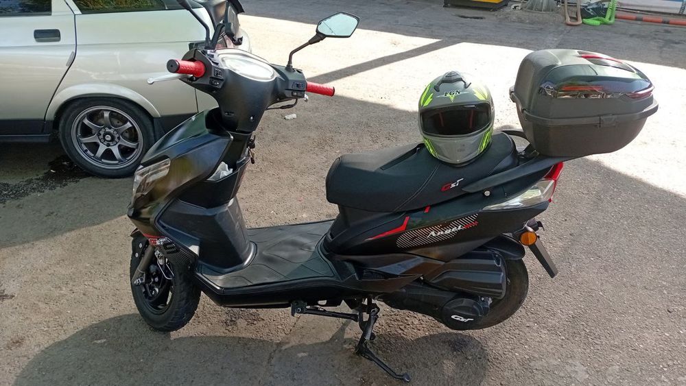 Skuter Angel X4 sotiladi