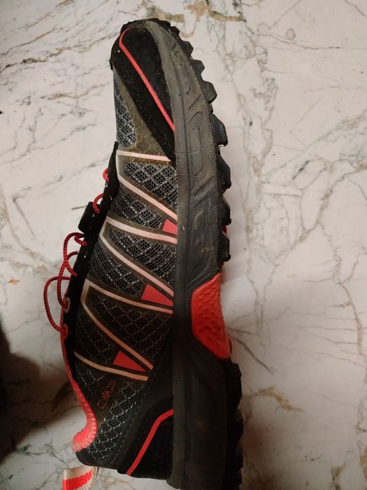 Обувките въобще не съм носени