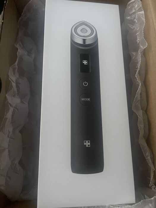 Medicube Age-R Booster Pro Dispozitiv pentru ingrijirea pielii Negru