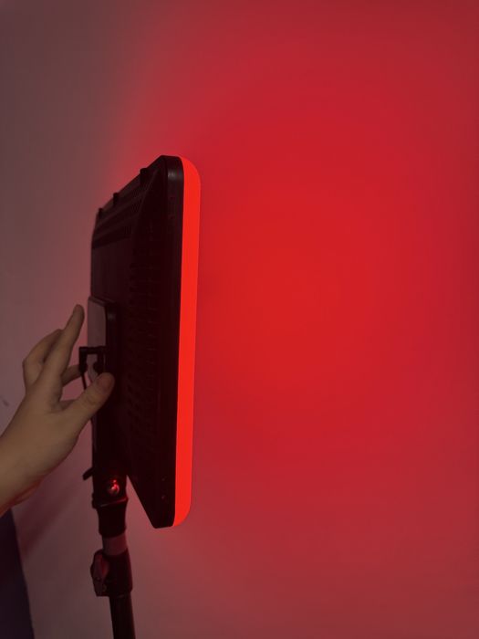 Продам постоянный свет RGBRAND