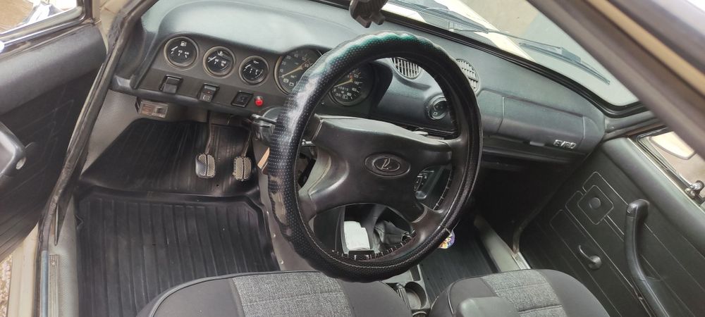 Продам Жигули 2106