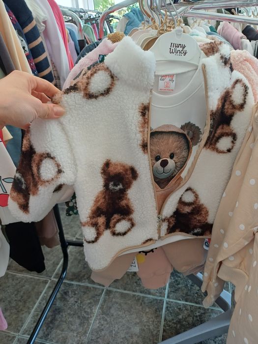 Продавам детски и бебешки дрехи НА ЕДРО