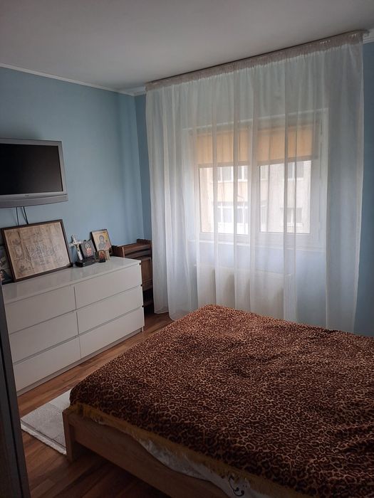 Vând apartament 3 camere cartier Danubiana