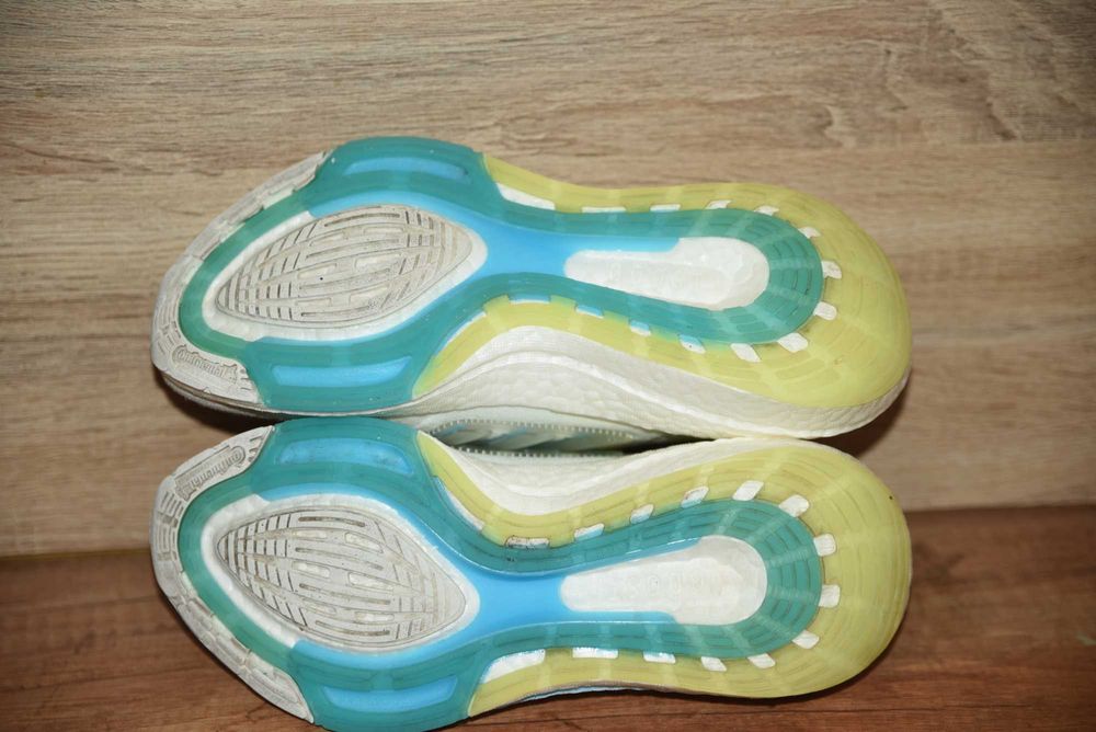 Adidas Ultraboost 22 оригинални маратонки номер 40 2/3