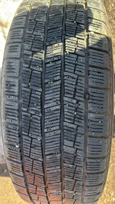 Продаю зимнию резину