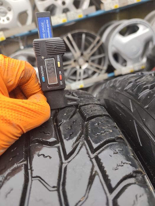 4бр всесезонни Cooper Discoverer M+S 205/80 R16 с джанти