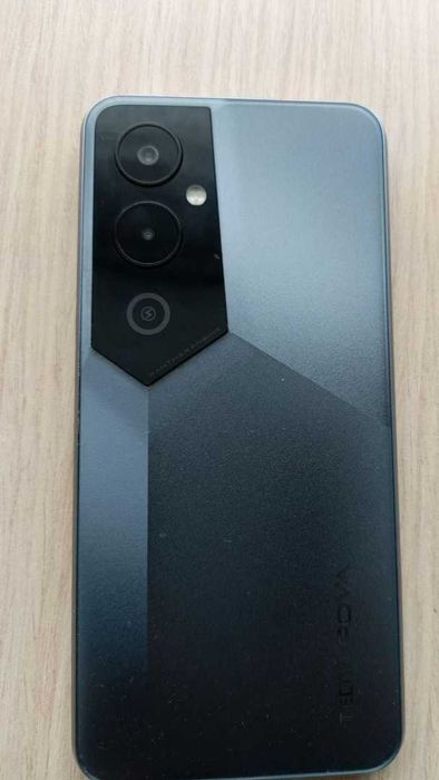 Tecno pova 4 pro 256 gb