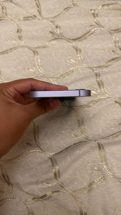 Iphone 12 сатылады. Жақсы күйде.