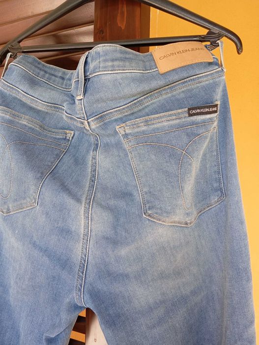 Blugi Calvin Klein femei