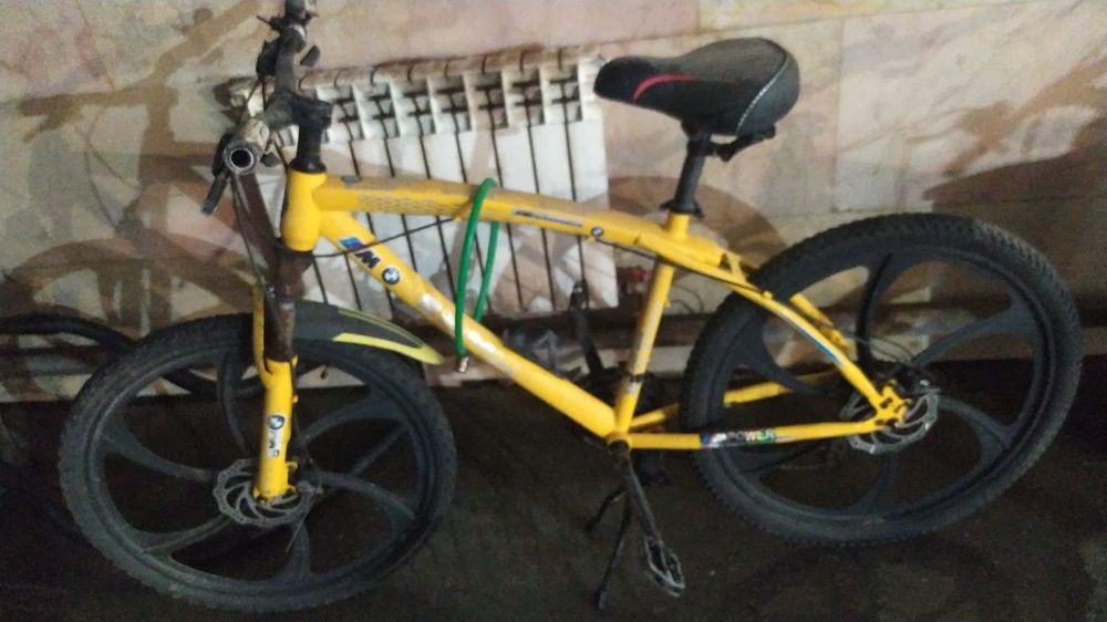 Продам велики хорошее состояние