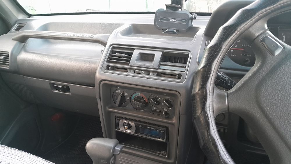 Продам автомобиль джип