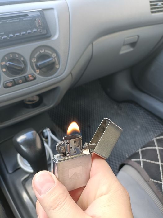 Zippo оригинал 2002