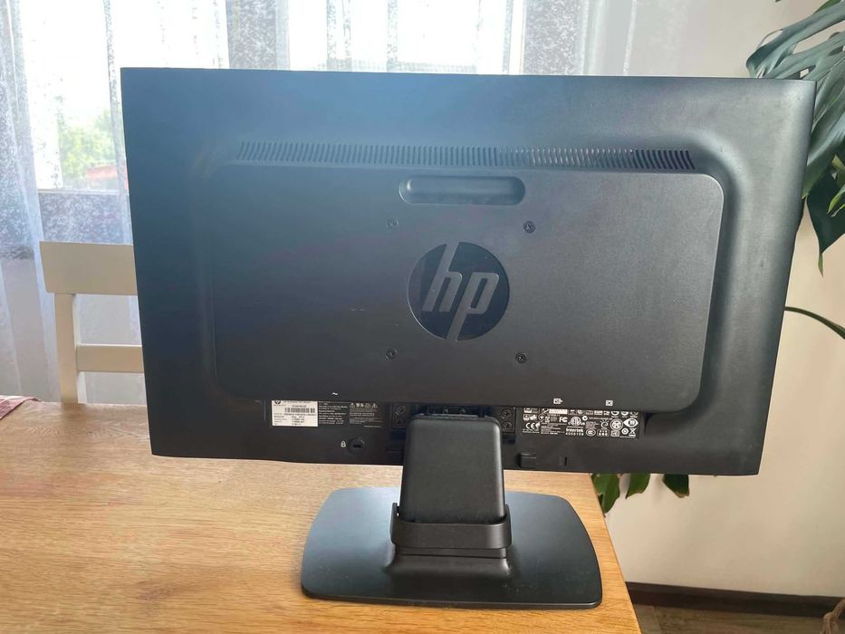 Monitor HP ProDisplay P221