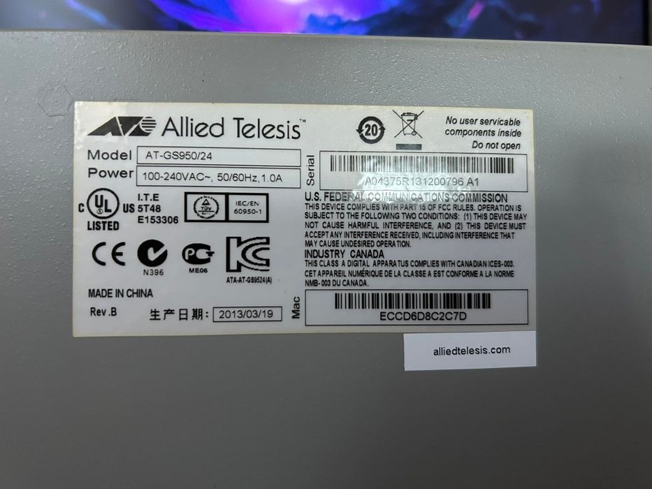 Суичове Allied Telesis AT-GS950/24