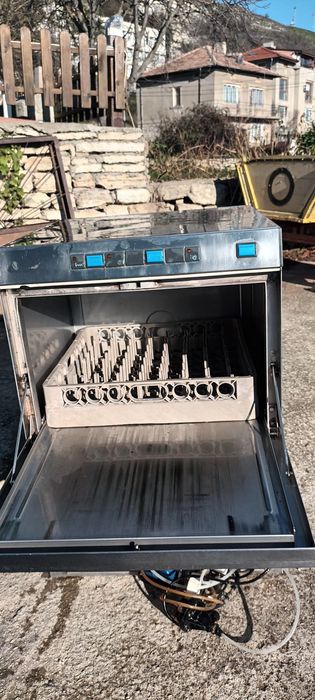 Професионалнна монофазна миялна машина