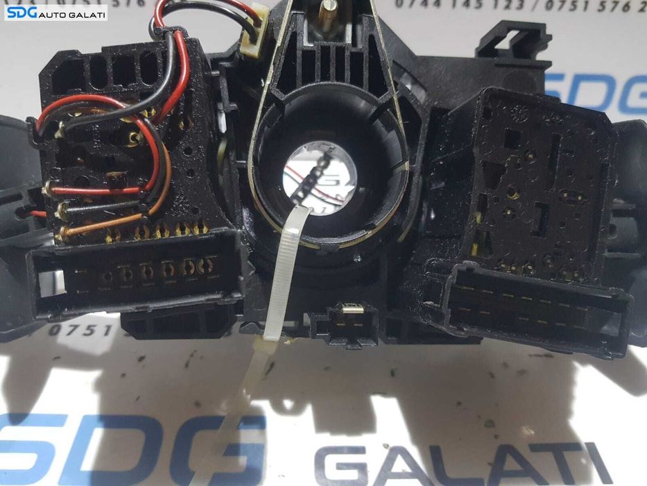 Ansamblu Panglica Spirala Banda Volan cu Maneta Manete Bloc Lumini Semnalizare Stergatoare Renault Symbol Thalia 2001 - 2012 Cod 8200542094