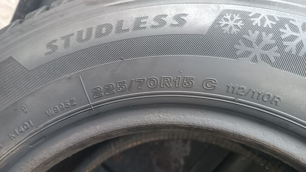 225/70/15 С Bridgestone