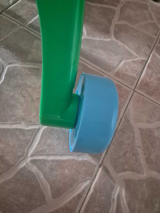 Fisher price уокър