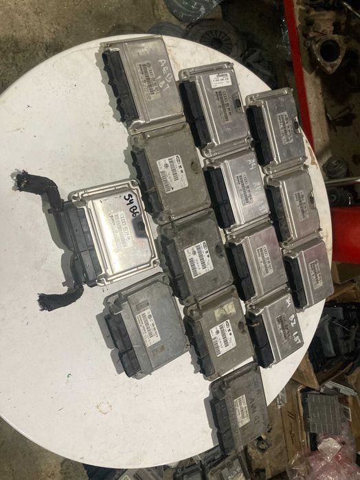 Компютър еку ecu електронен блок двигател Голф/лупо/поло 1.4 16в 75кс