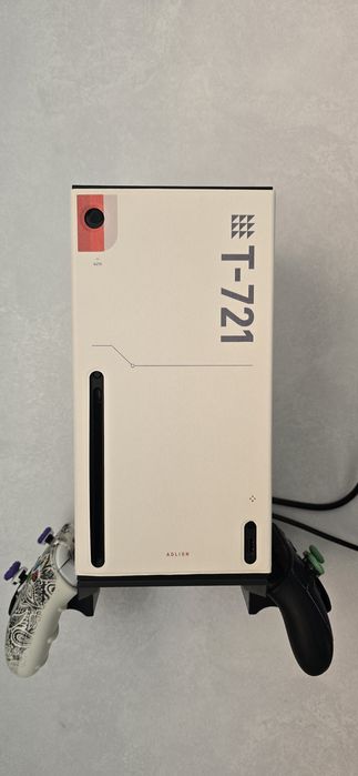 Продам Xbox Series X 1 Tb