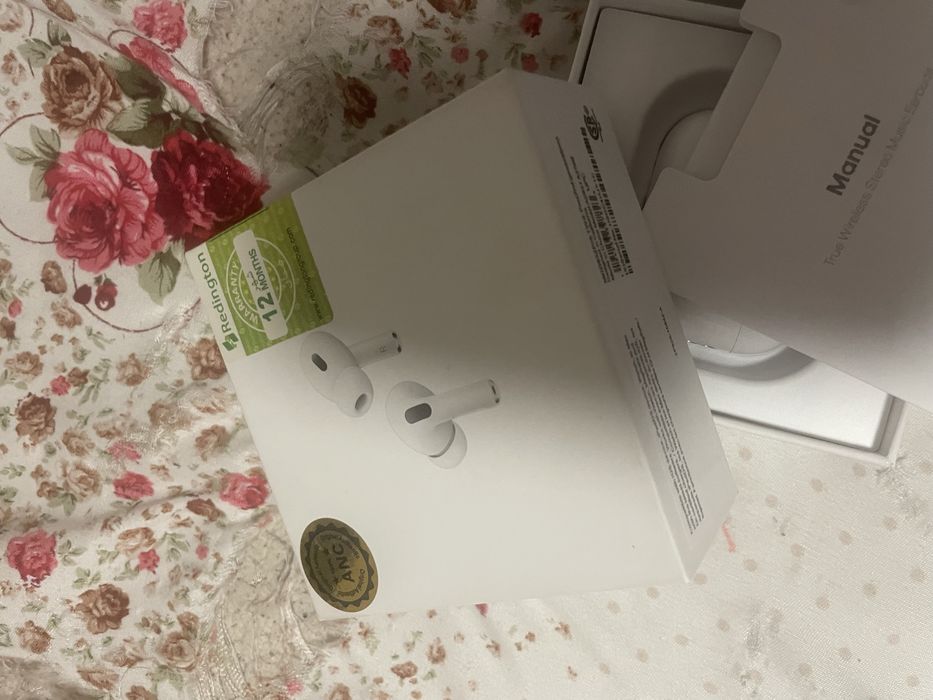 Airprods 4 pro de vanzare