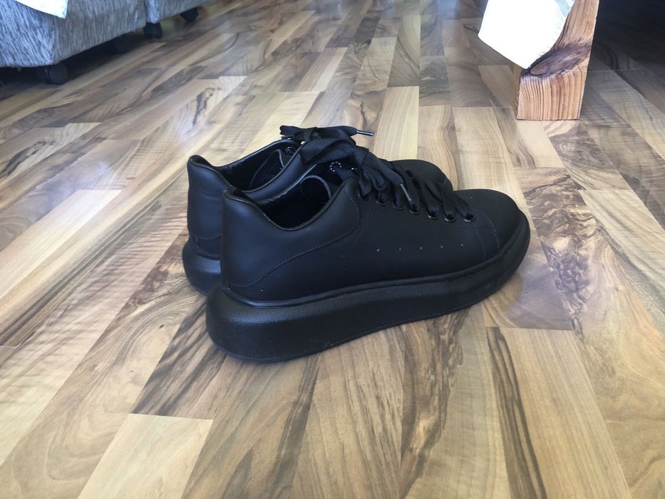 Спортно елегантни обувки 43 номер