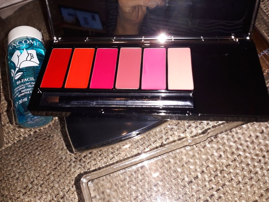 Нови червила от Англия Clinique, Clarins,Estee Lauder, Elizabeth Arden