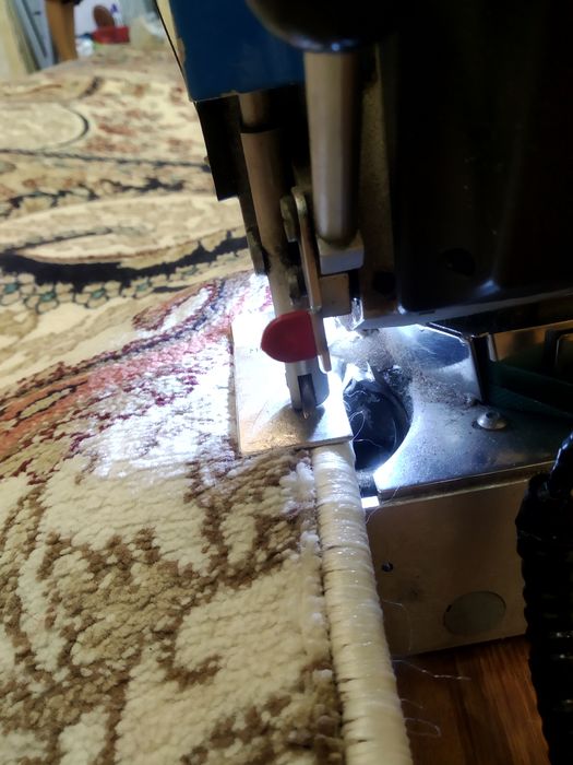 Gilam kesib tikish xizmati