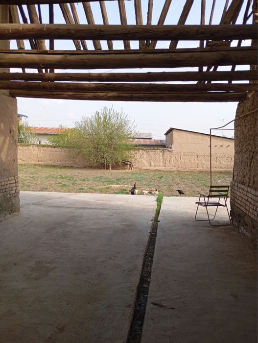 Uchaska sotiladi quru yer hisobida beriladi