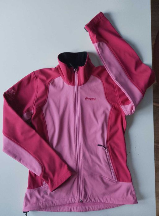 Оригинално софшел туристическо яке Bergans Lyngen Lady Softshell