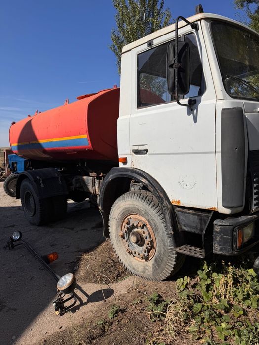 МАЗ Водовоз Поливалка