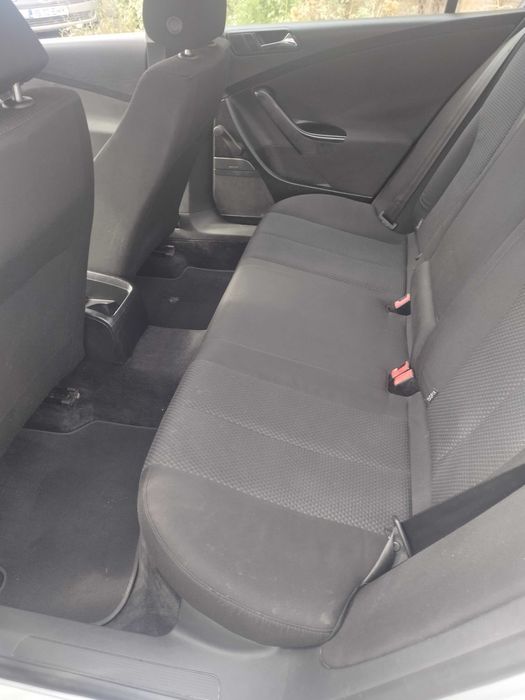 Volkswagen Passat 2006 diesel, 2.372 € — imagine 3