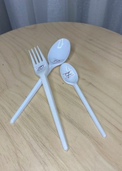 Продам одноразовые посуды