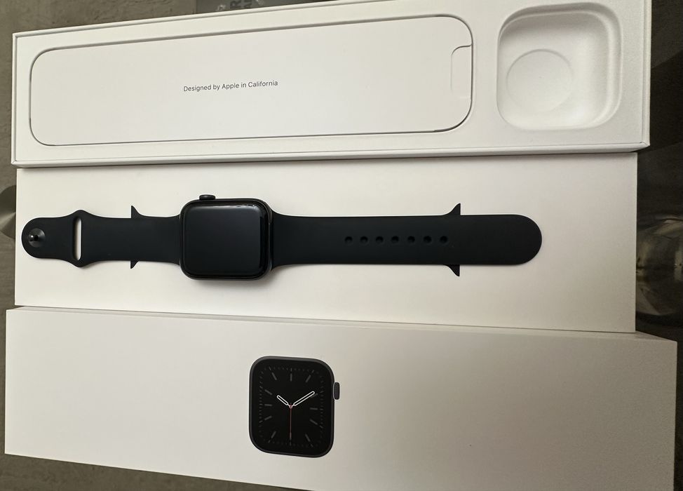 Apple watch series 6 44 mm sp Gray