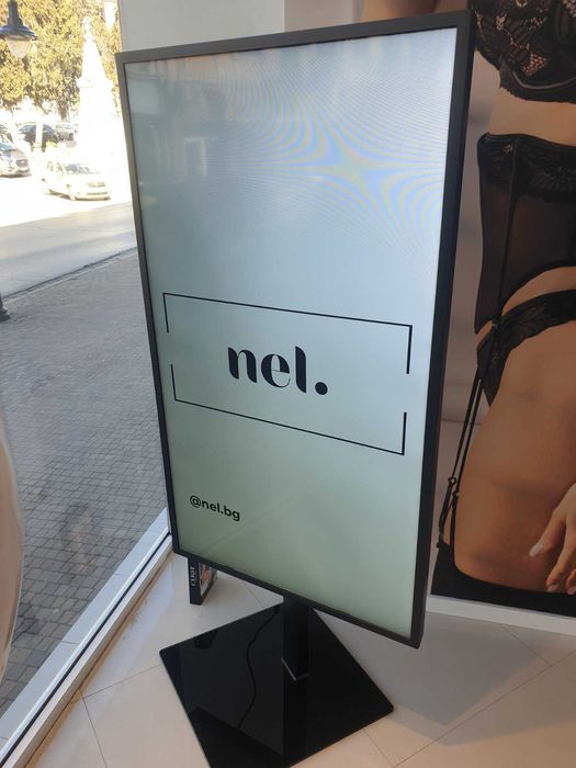 Дисплей за витрина с ултрависока яркост/тънък дизайн Samsung OMN-S 55"