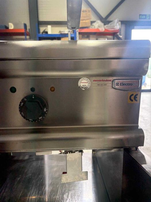 Friteuza electrica Electrolux- 2 x 14 L - 2 cosuri - suport, 380V