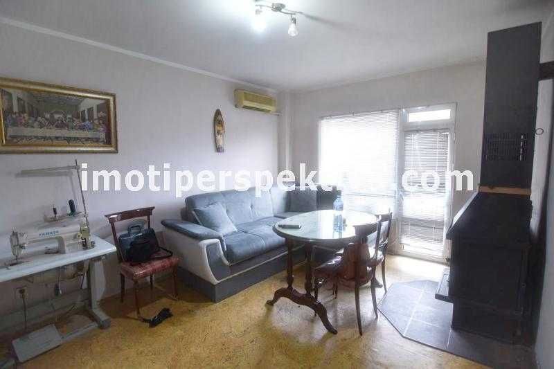 Продава се Тристаен апартамент в Пловдив, Тракия - 96 кв.м за 1250 €/кв.м - Снимка #4