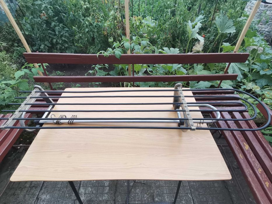 Метална закачалка за антре или коридор