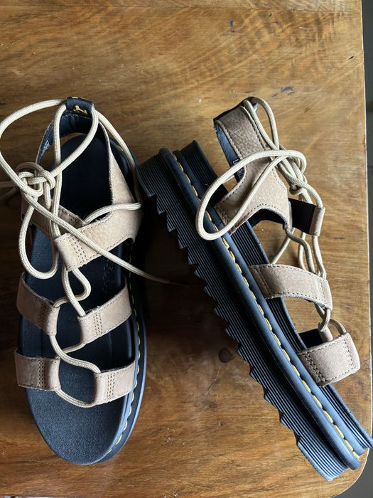 Dr.Martens сандали